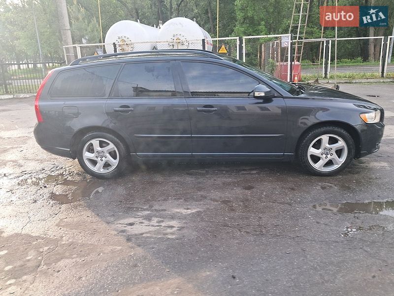 Универсал Volvo V50 2009 в Сумах фото 8 Универсал Volvo V50 2009 в Сумах
