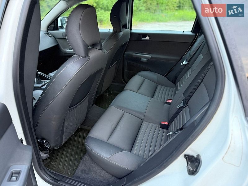 Универсал Volvo V50 2009 в Звягеле