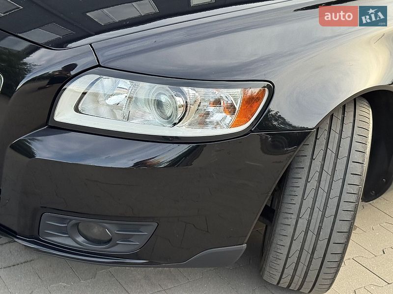 Універсал Volvo V50 2010 в Білій Церкві