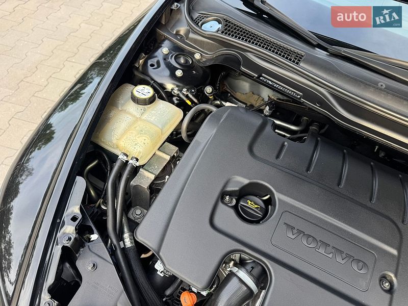 Універсал Volvo V50 2010 в Білій Церкві
