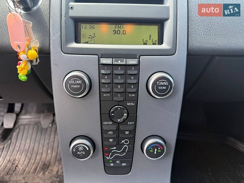 Универсал Volvo V50 2010 в Киеве фото 23 Универсал Volvo V50 2010 в Киеве