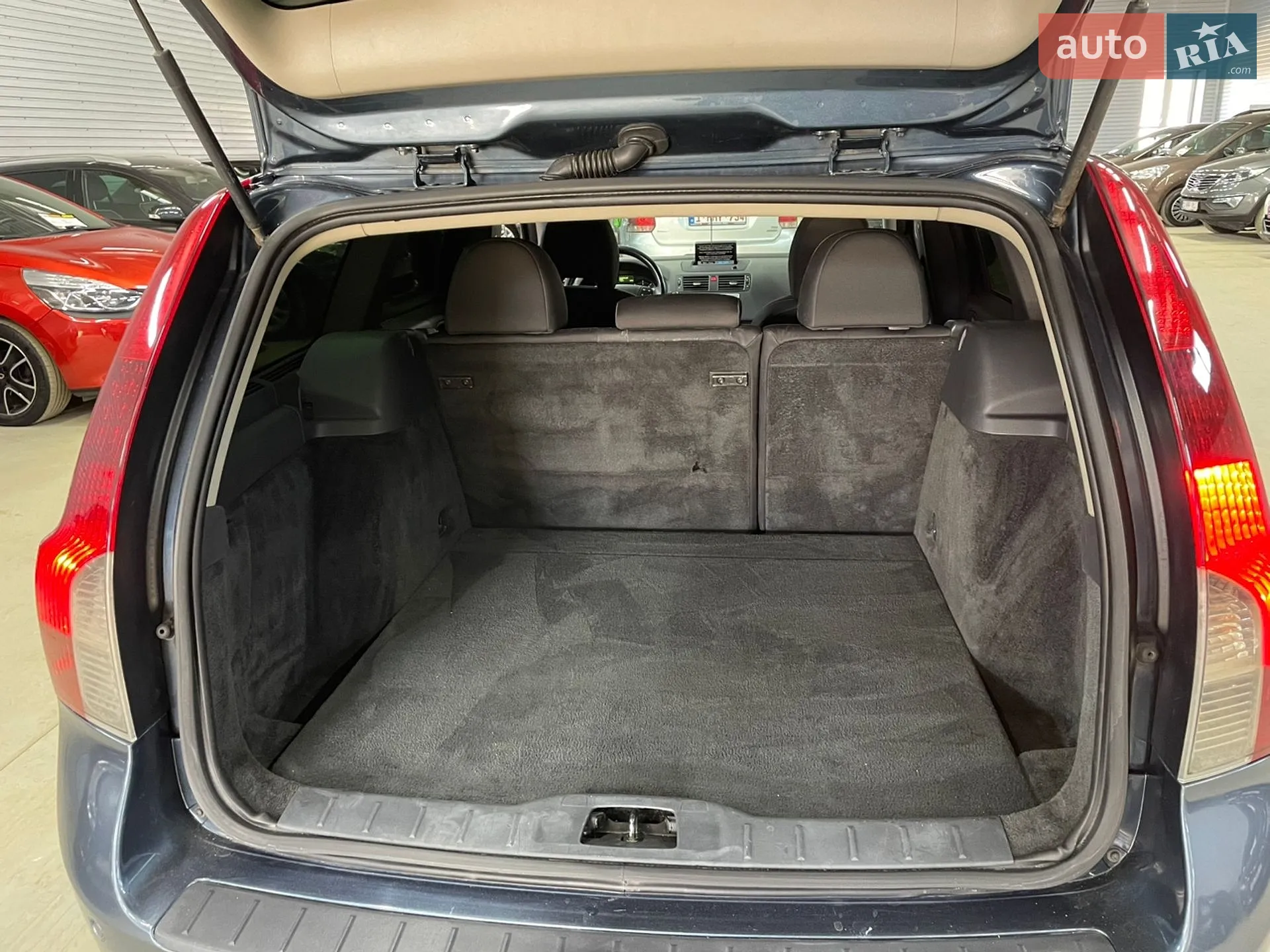 2010 Volvo V50 - мініатюра 11