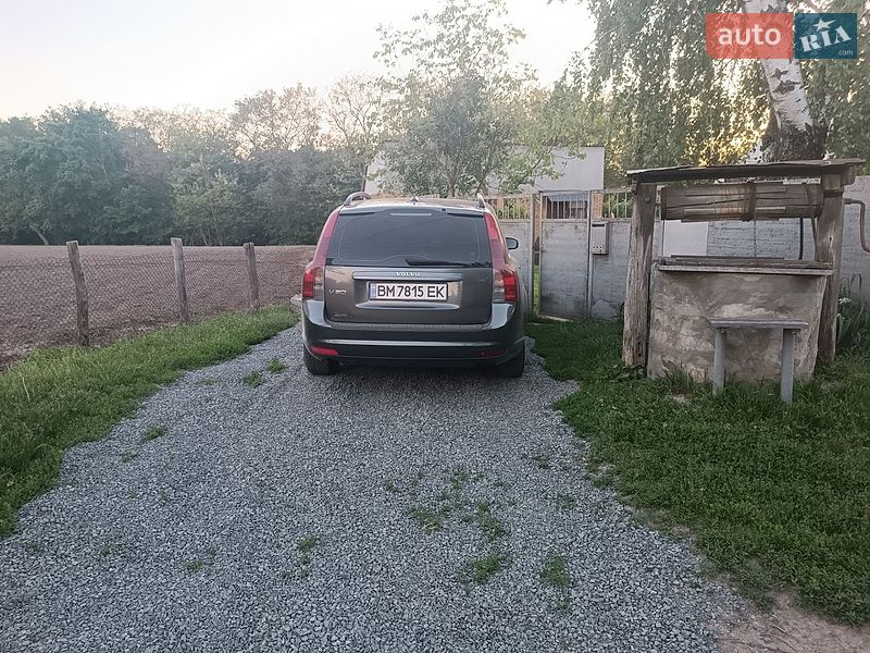 Универсал Volvo V50 2008 в Ромнах
