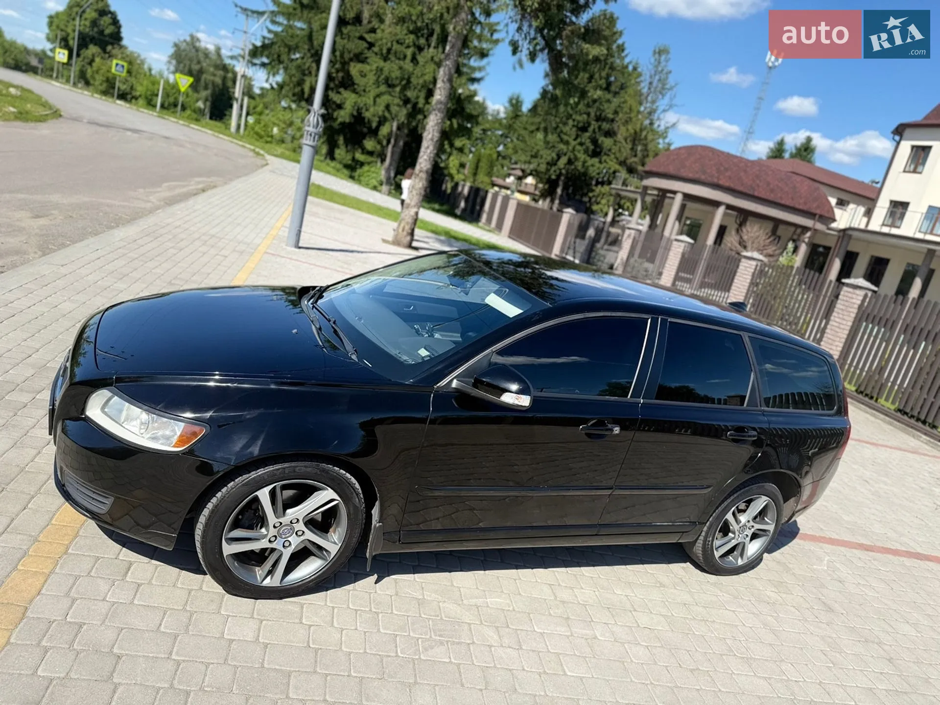 2011 Volvo V50 - мініатюра 16