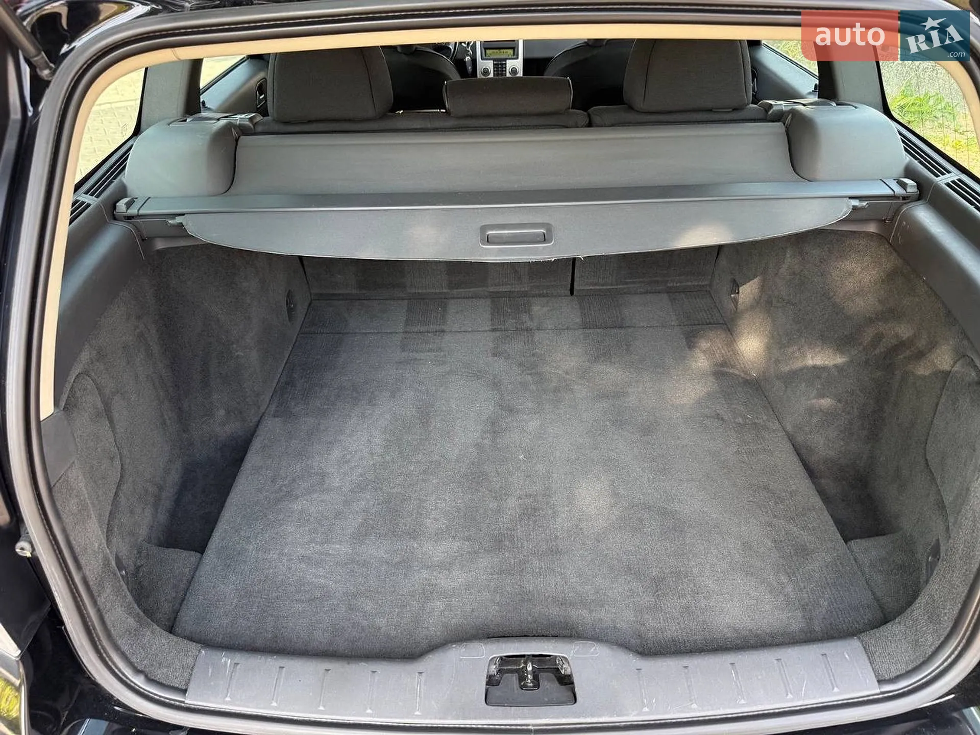 2010 Volvo V50 - мініатюра 50