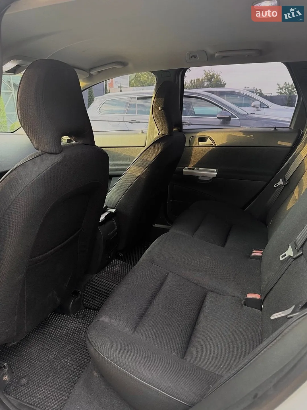 2011 Volvo V50 - мініатюра 9
