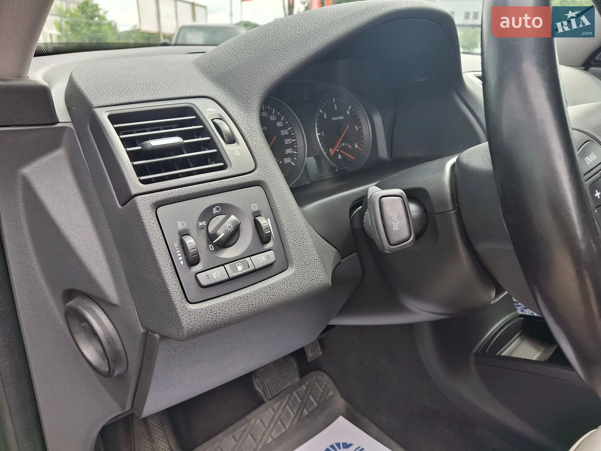 2010 Volvo V50 - мініатюра 11