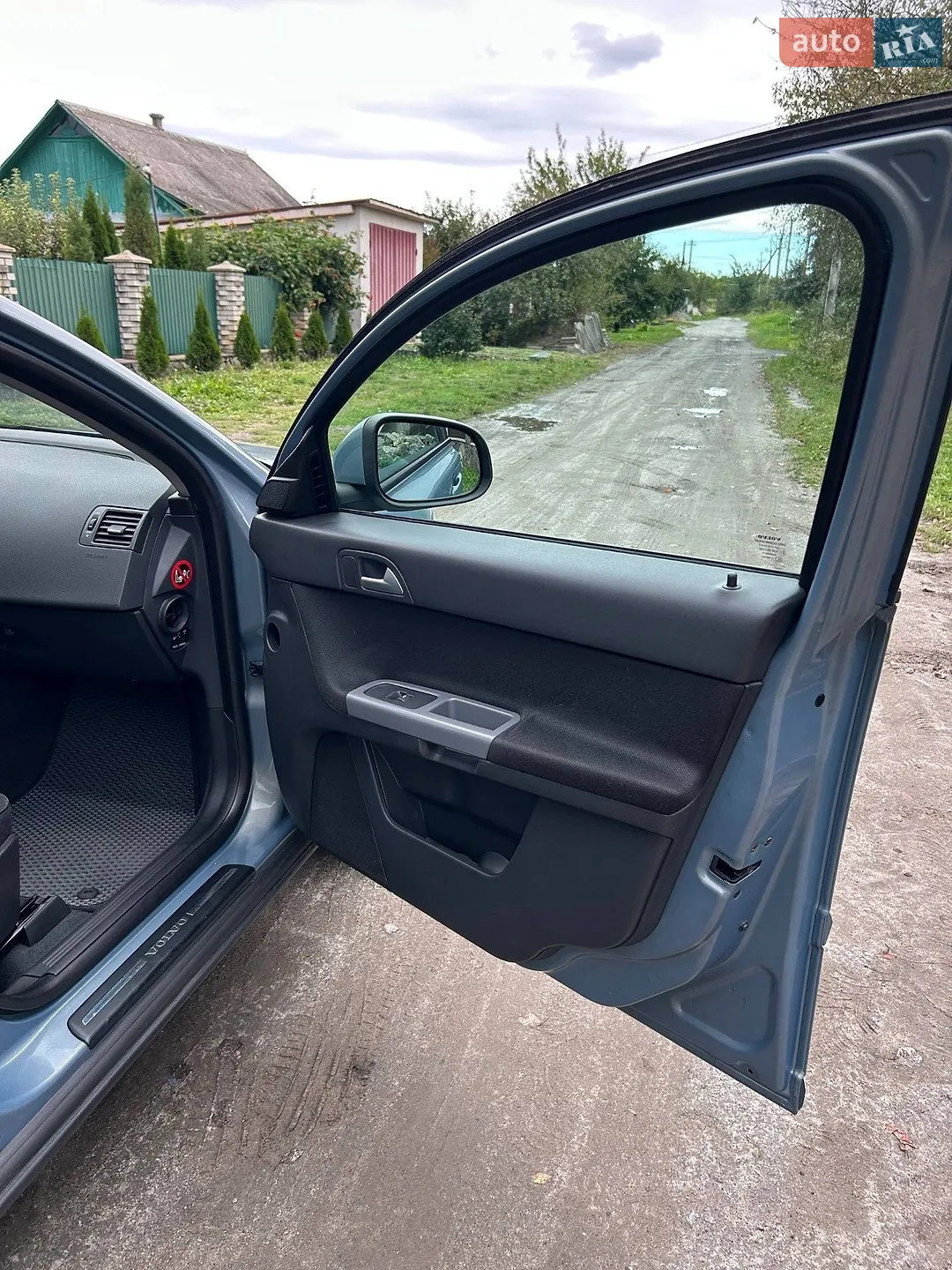 2010 Volvo V50 - мініатюра 8