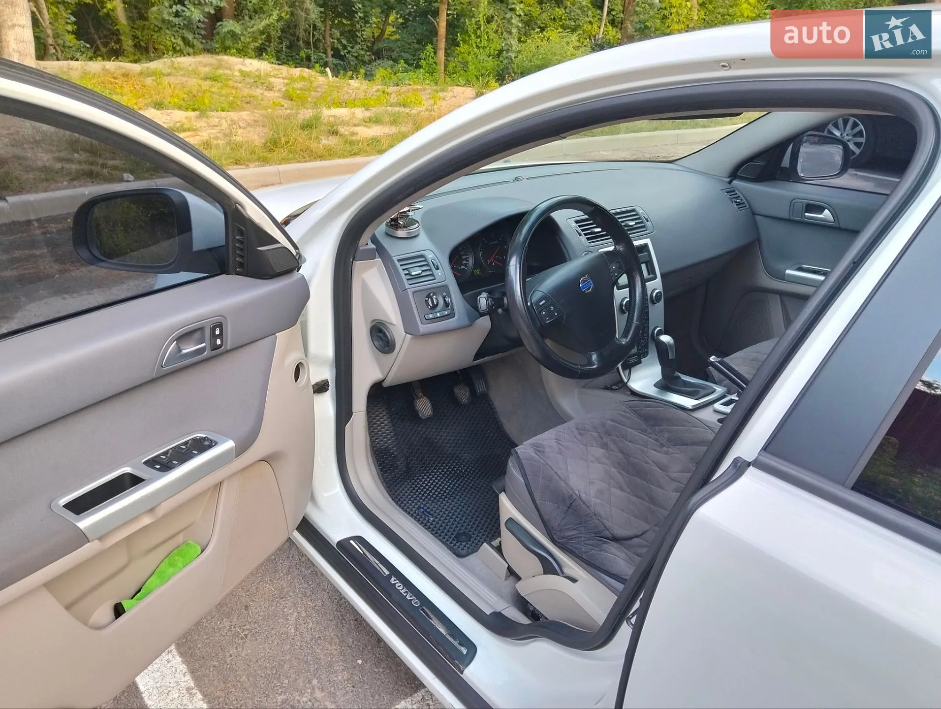 2010 Volvo V50 - мініатюра 6