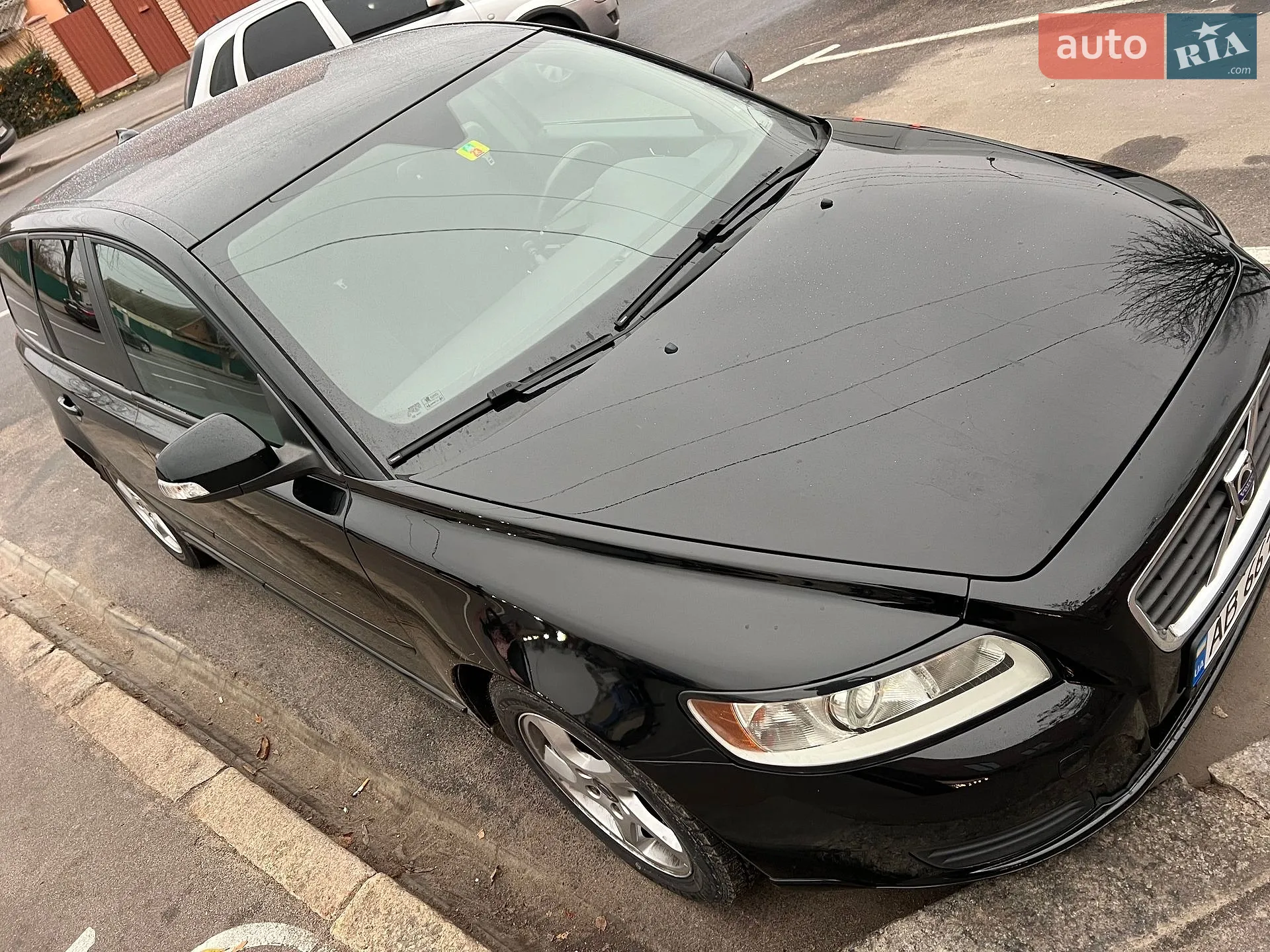 2011 Volvo V50 - мініатюра 2