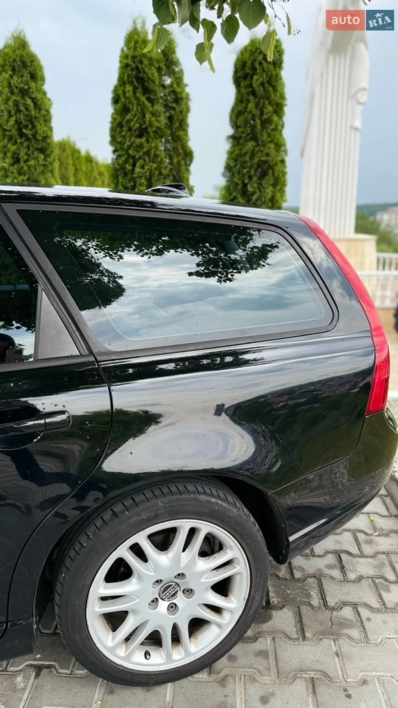 2011 Volvo V50 - мініатюра 8