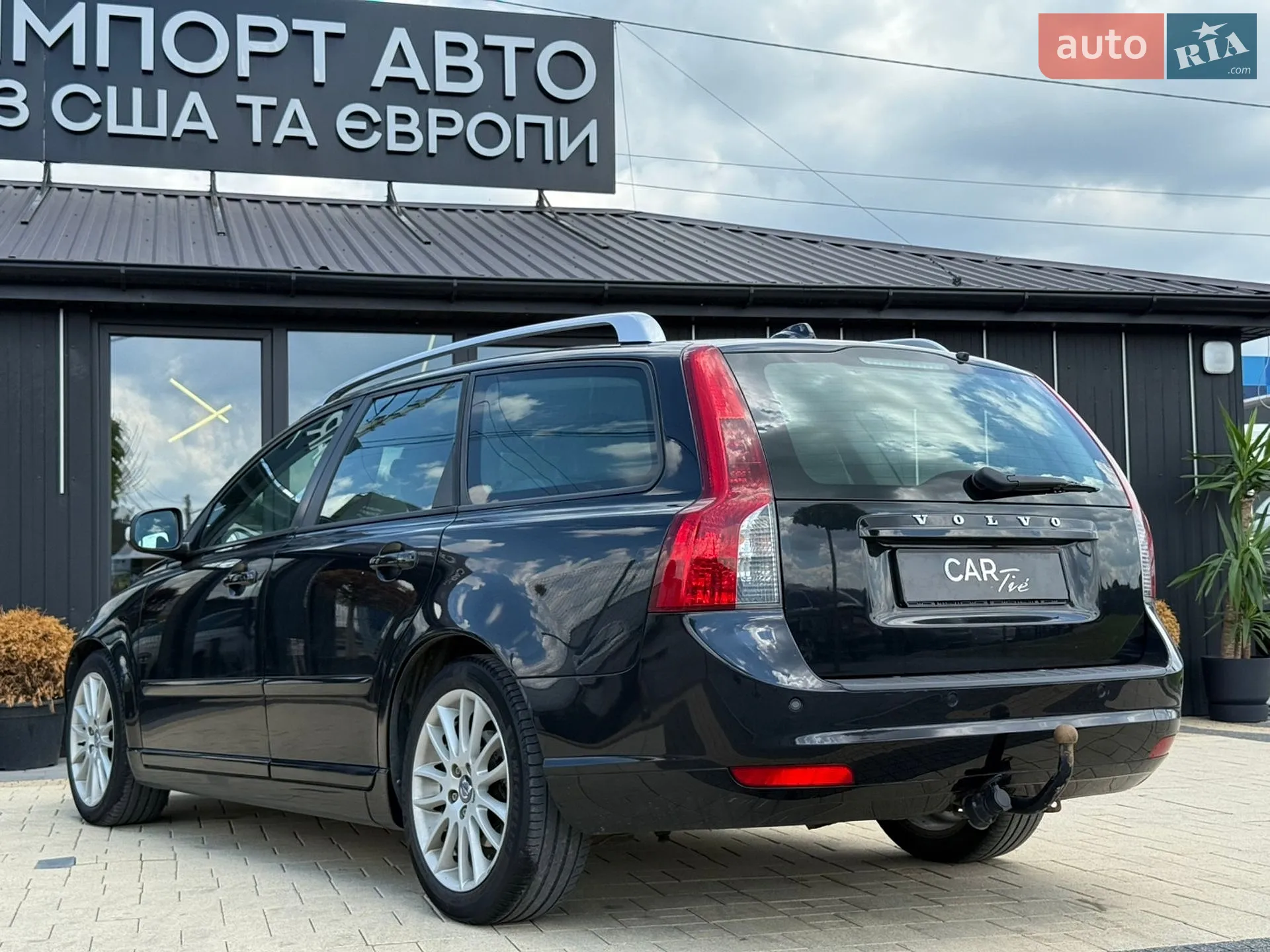 2010 Volvo V50 - мініатюра 8