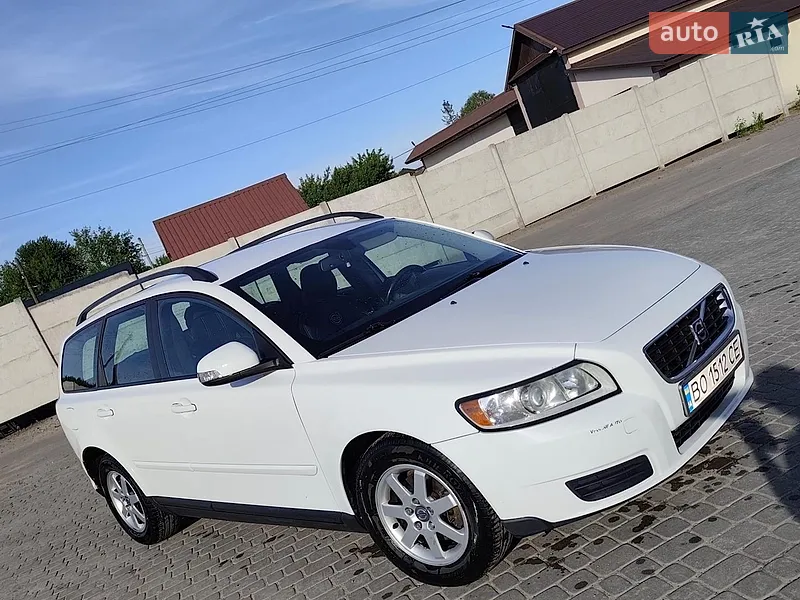Volvo V50 2010
