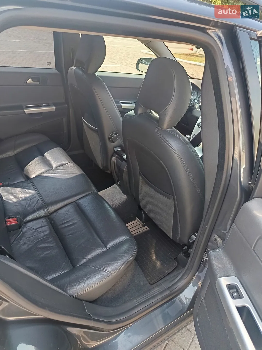 2010 Volvo V50 - мініатюра 5