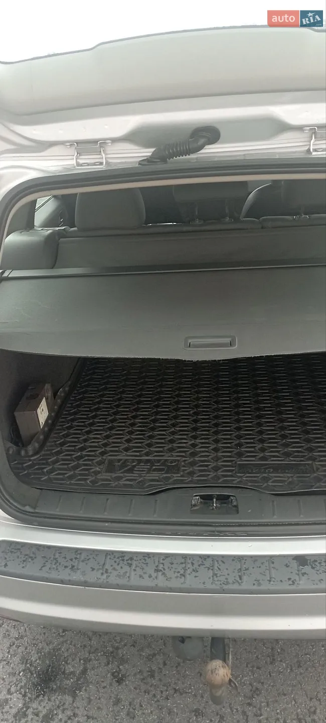 2010 Volvo V50 - мініатюра 9