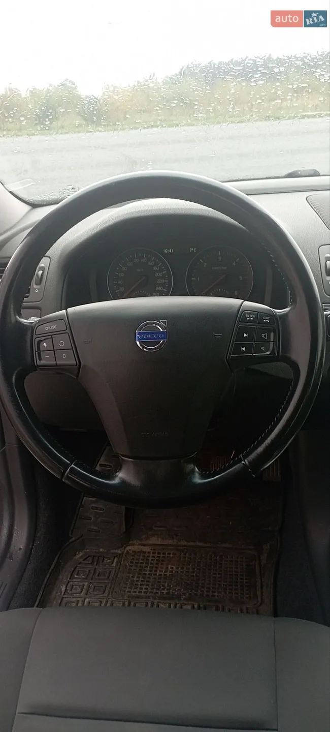 2010 Volvo V50 - мініатюра 16