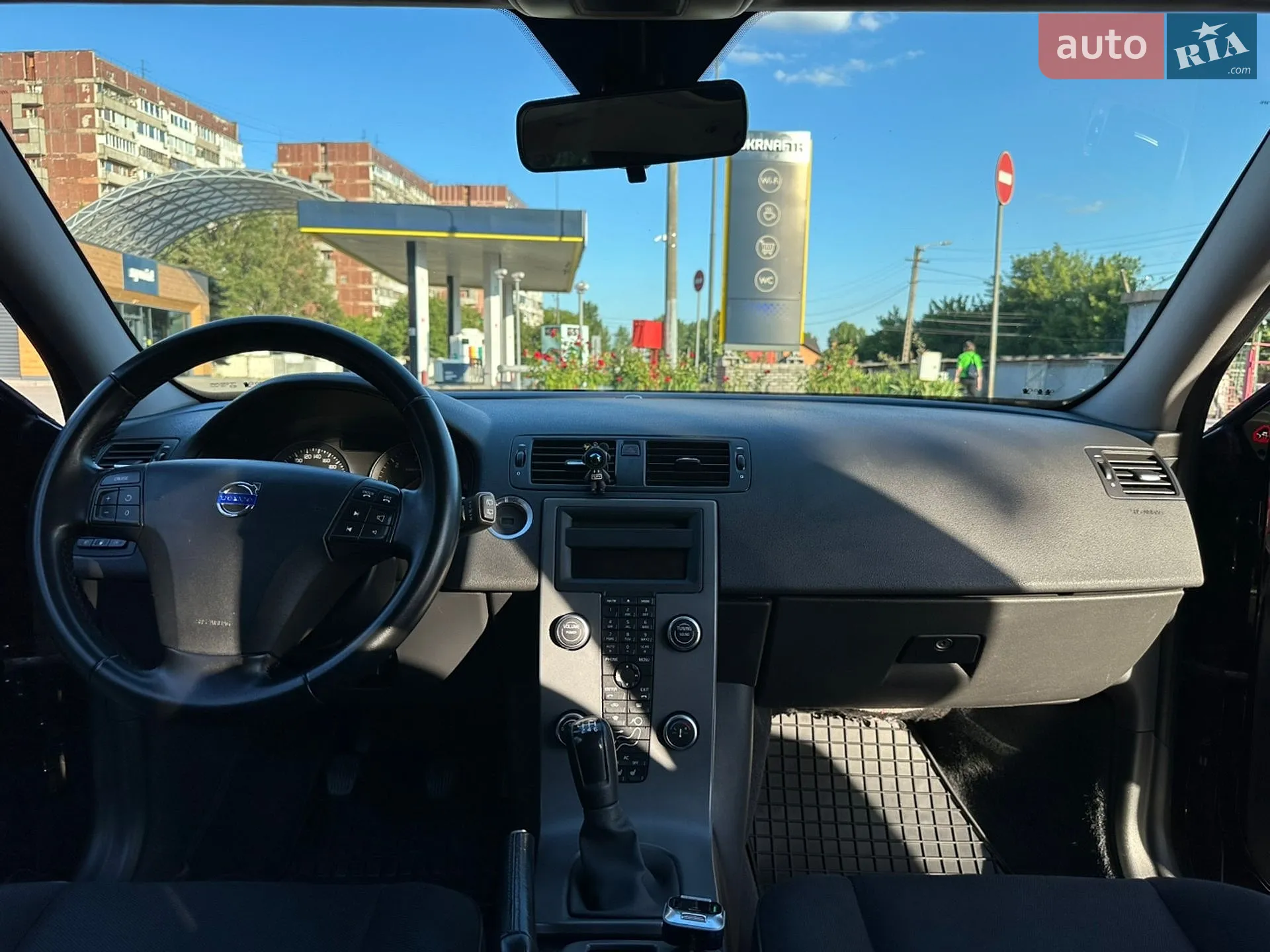 2010 Volvo V50 - мініатюра 16