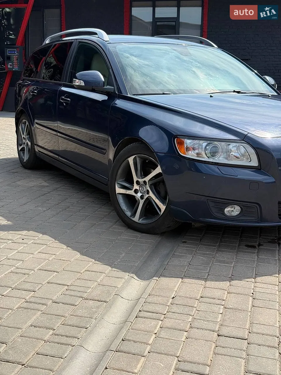 2011 Volvo V50 - мініатюра 8