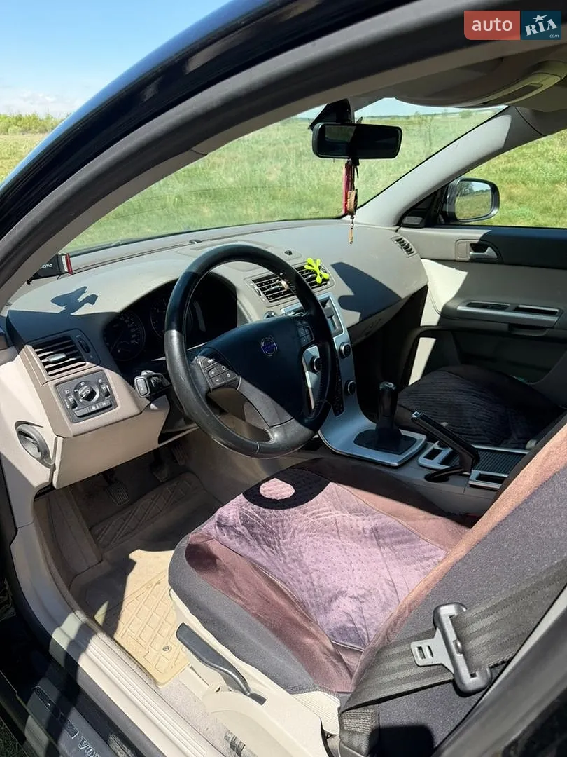 2010 Volvo V50 - мініатюра 6