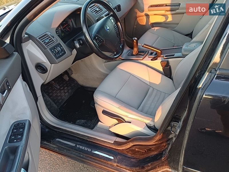 Универсал Volvo V50 2009 в Ровно