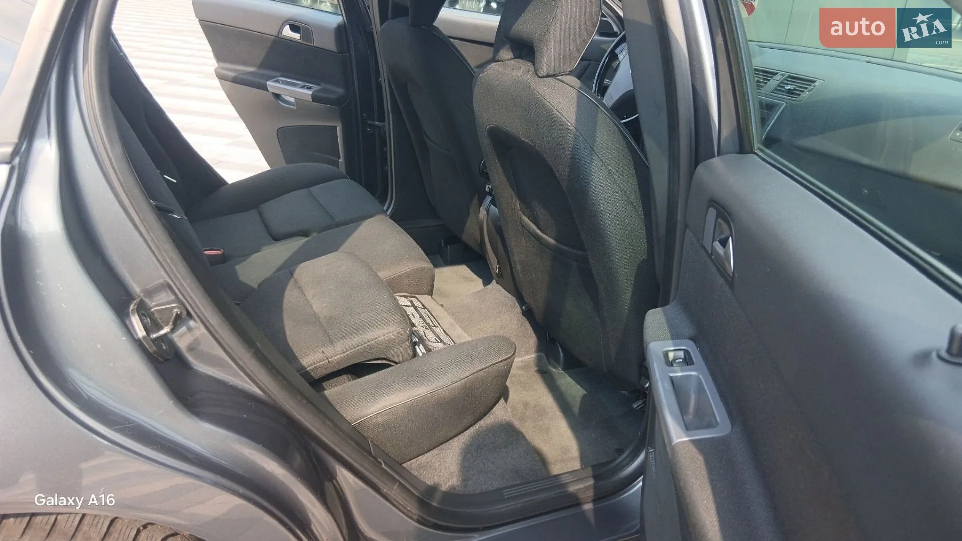2012 Volvo V50 - мініатюра 16