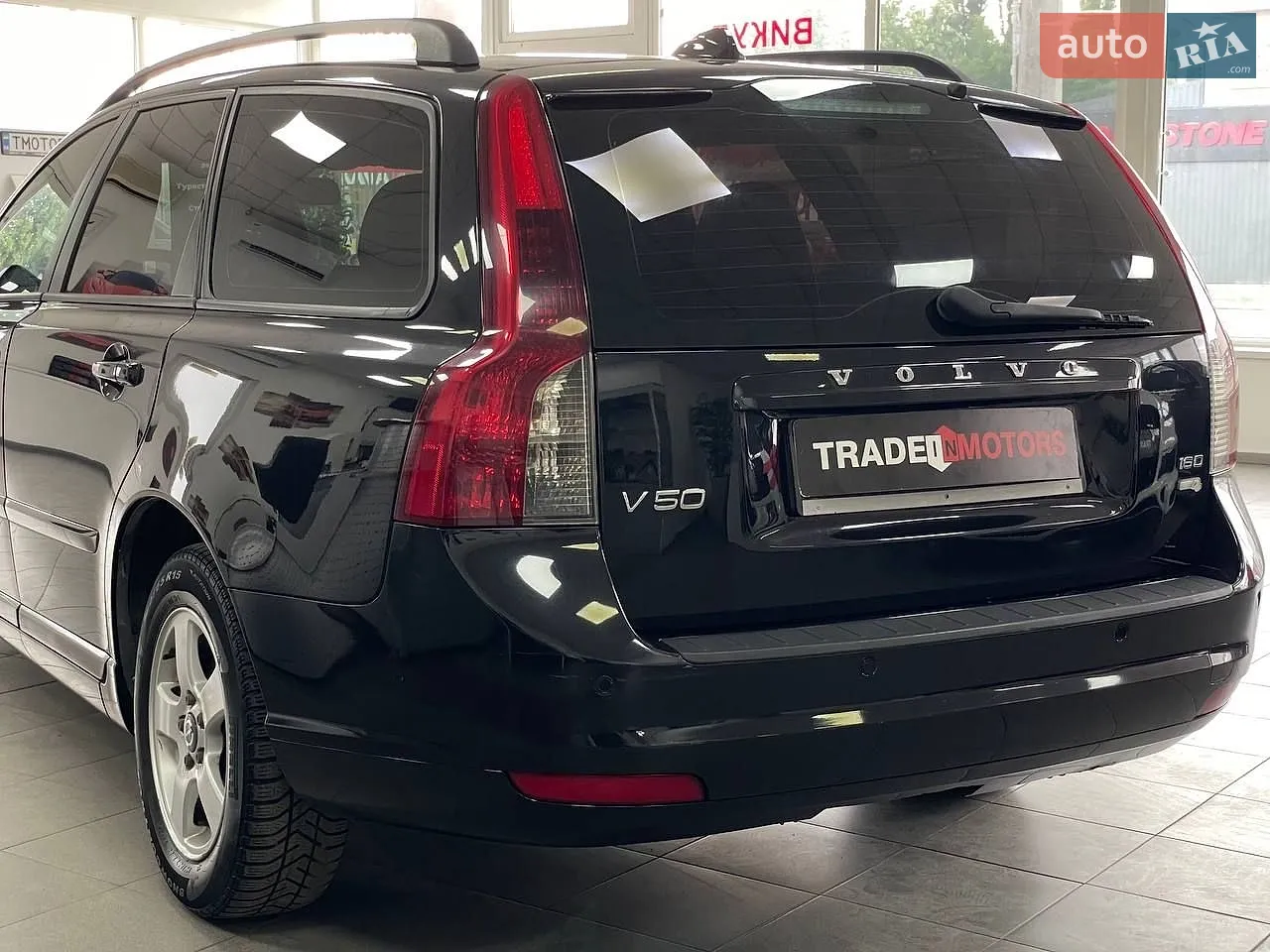 2010 Volvo V50 - мініатюра 7