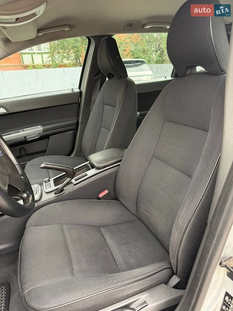 2010 Volvo V50 - мініатюра 14