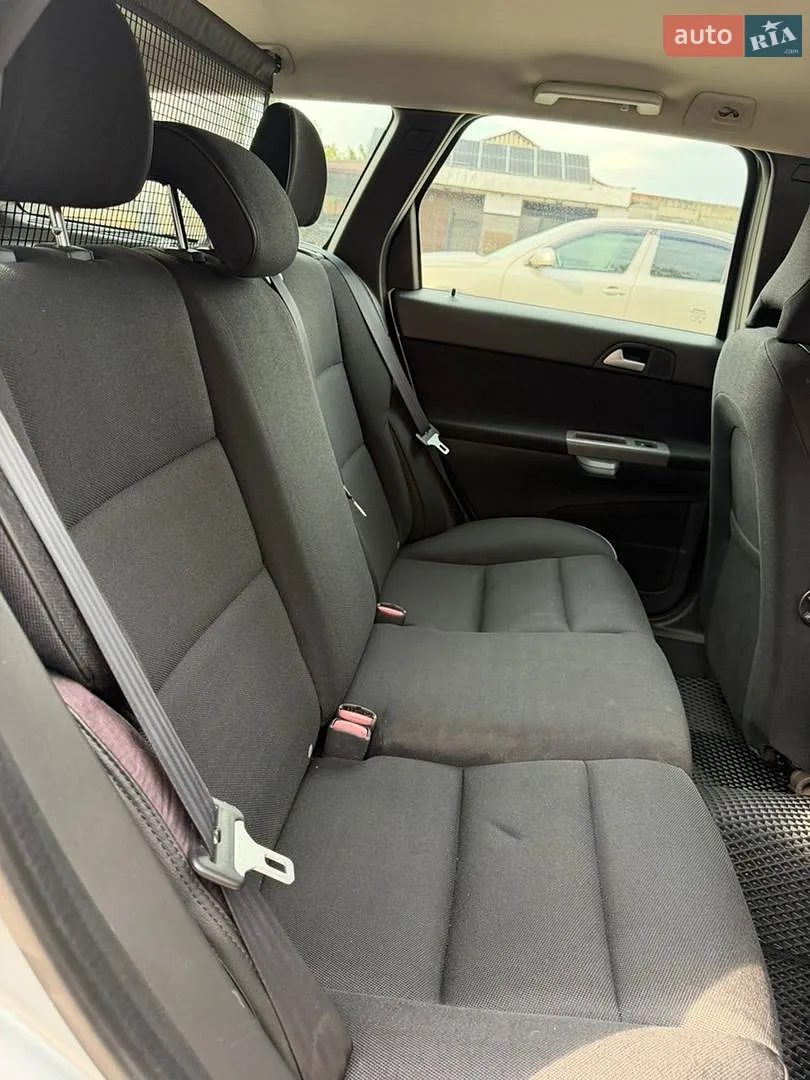 2010 Volvo V50 - мініатюра 20