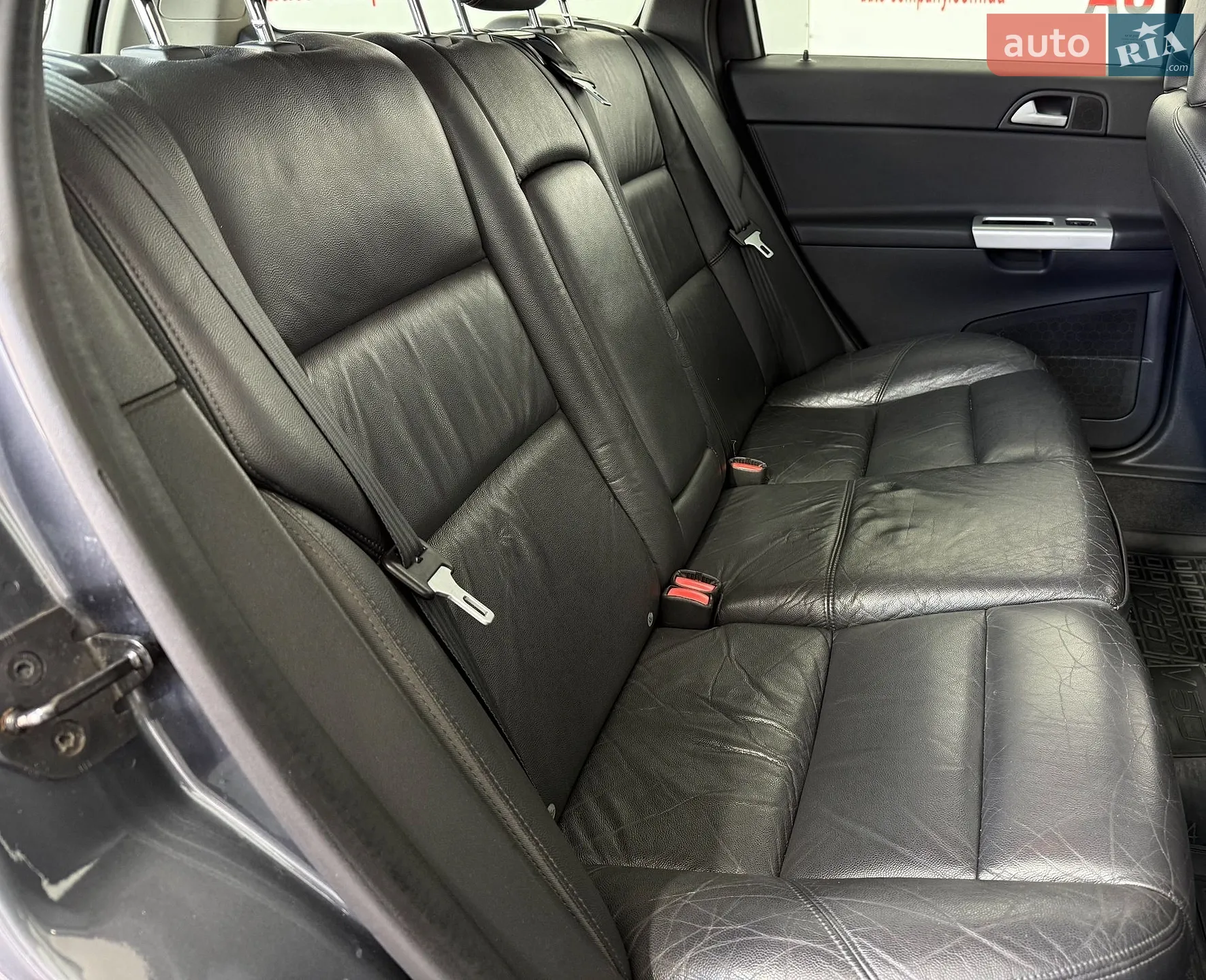 2011 Volvo V50 - мініатюра 10