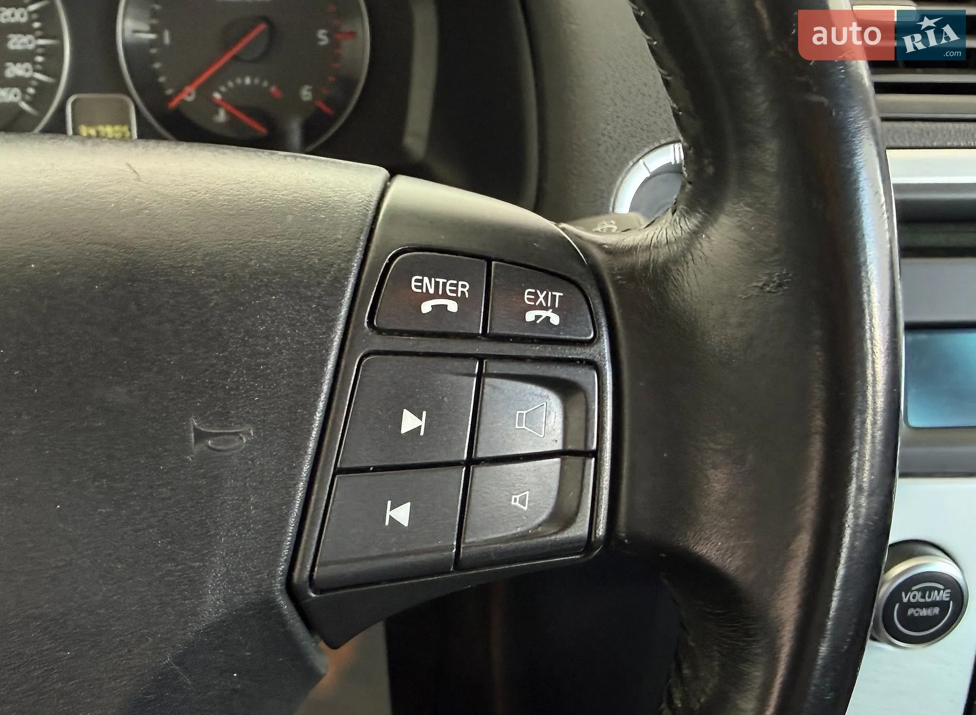 2011 Volvo V50 - мініатюра 16