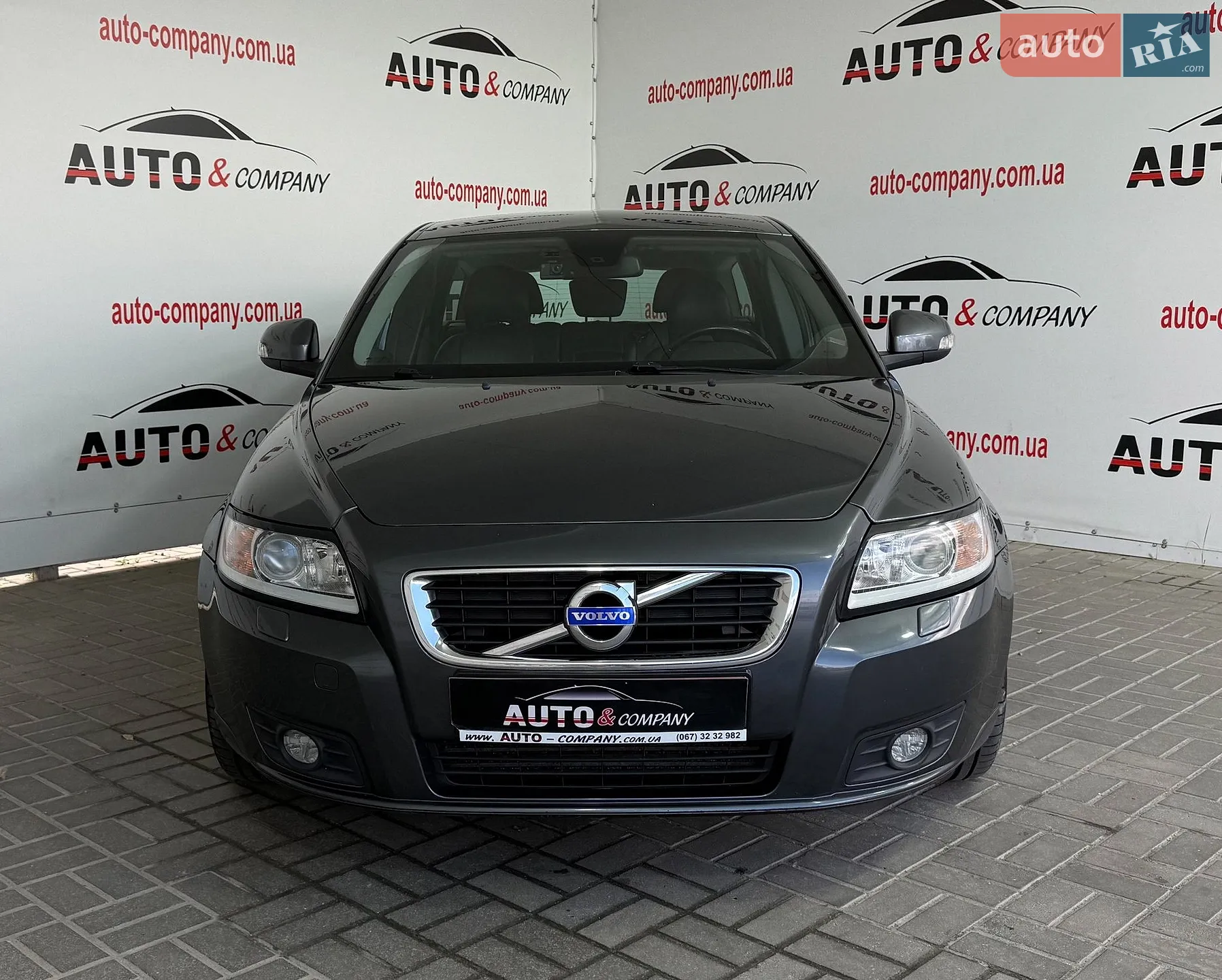 2011 Volvo V50 - мініатюра 2