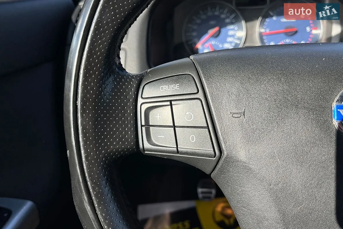 2010 Volvo V50 - мініатюра 12
