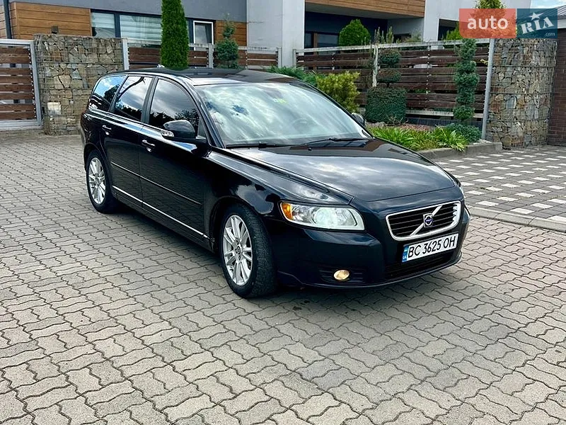 Volvo V50 2009