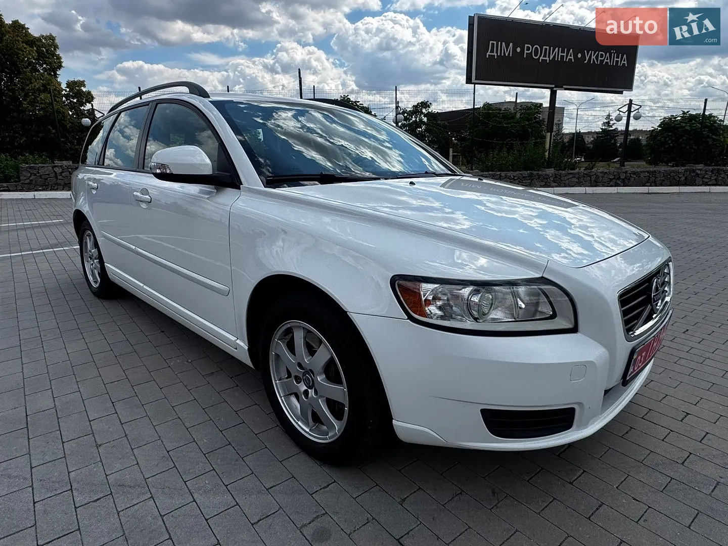 2011 Volvo V50 - мініатюра 10