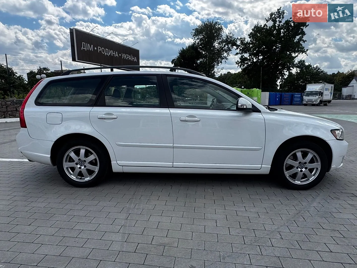 2011 Volvo V50 - мініатюра 11