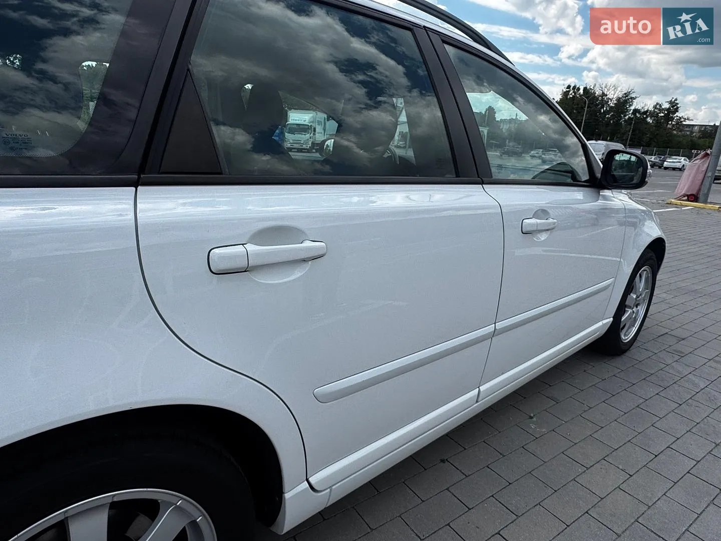 2011 Volvo V50 - мініатюра 14
