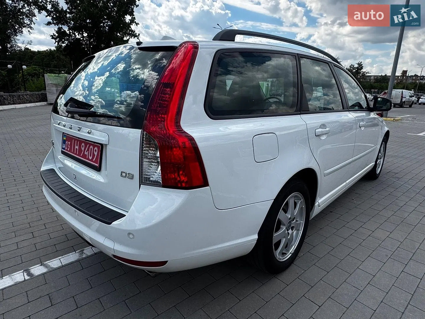 2011 Volvo V50 - мініатюра 17