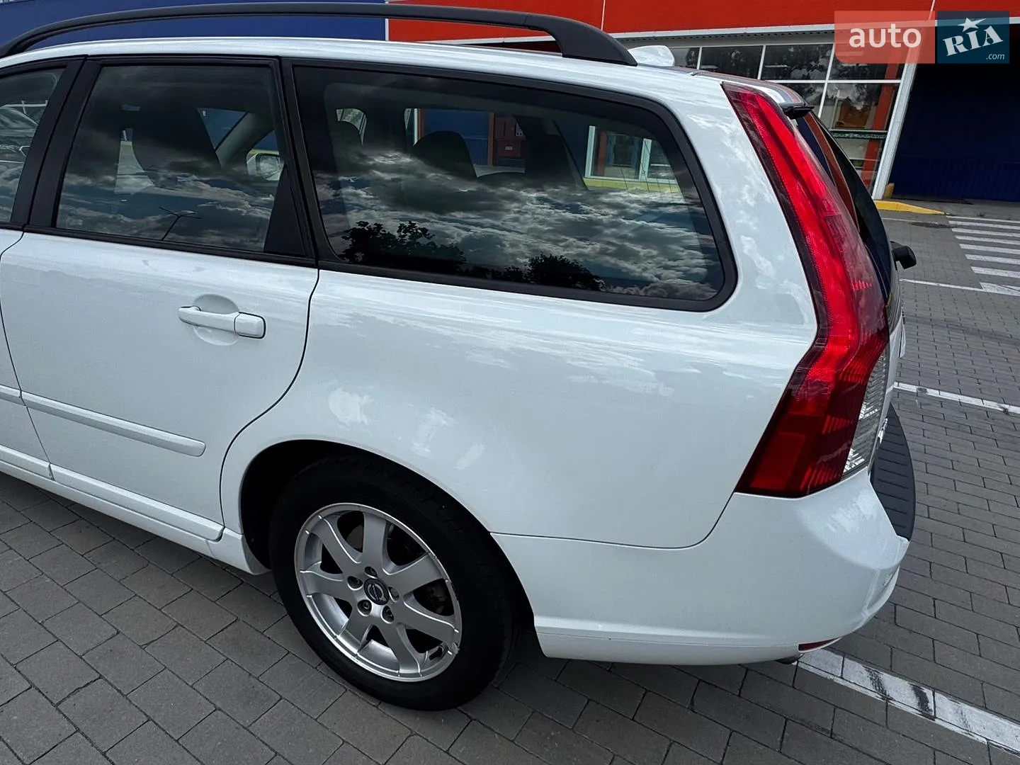 2011 Volvo V50 - мініатюра 29