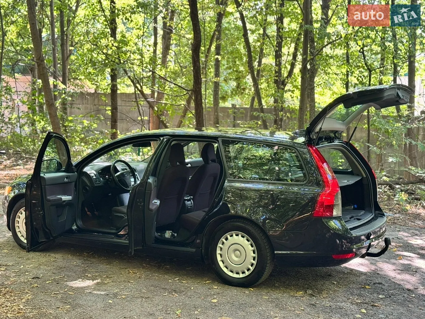 2011 Volvo V50 - мініатюра 16