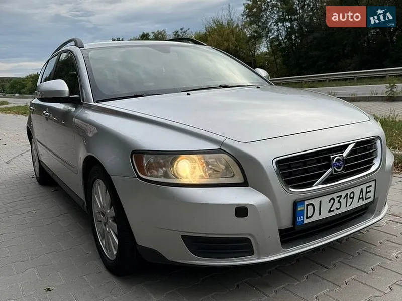 Volvo V50 2010