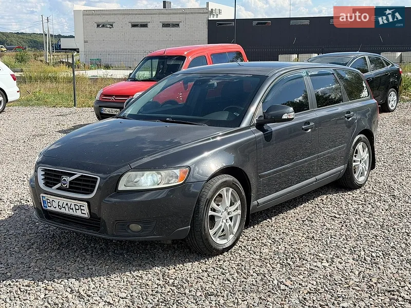 Volvo V50 2009