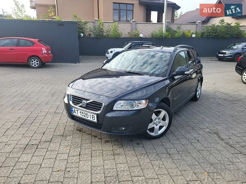 Volvo V50 2009