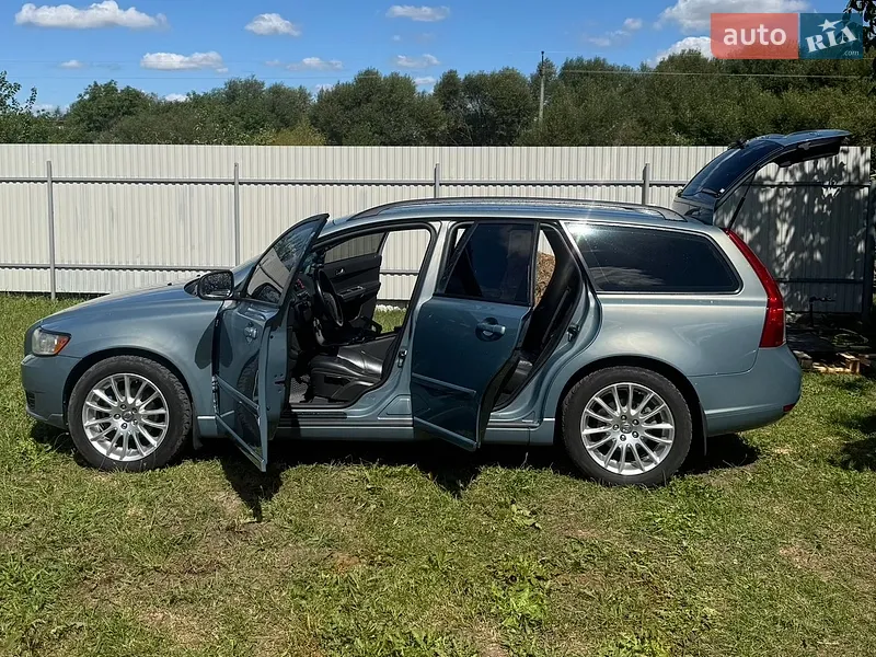 Volvo V50 2009