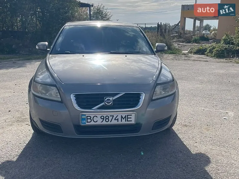 Volvo V50 2008