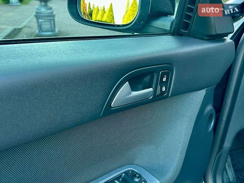 Універсал Volvo V50 2011 в Стрию