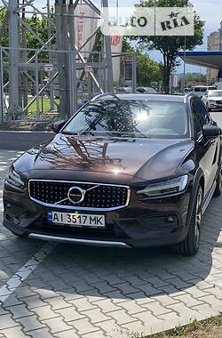 Універсал Volvo V60 Cross Country 2020 в Одесі