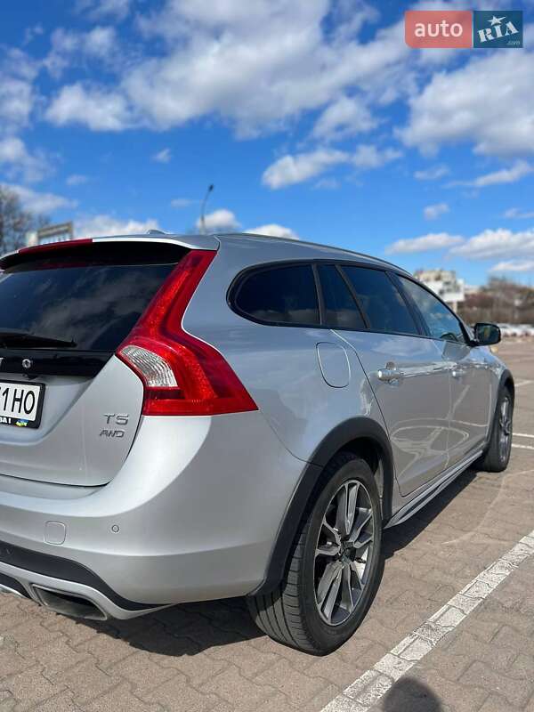 Універсал Volvo V60 Cross Country 2016 в Житомирі фото 4 Універсал Volvo V60 Cross Country 2016 в Житомирі