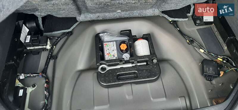 Універсал Volvo V60 Cross Country 2017 в Шептицькому фото 43 Універсал Volvo V60 Cross Country 2017 в Шептицькому