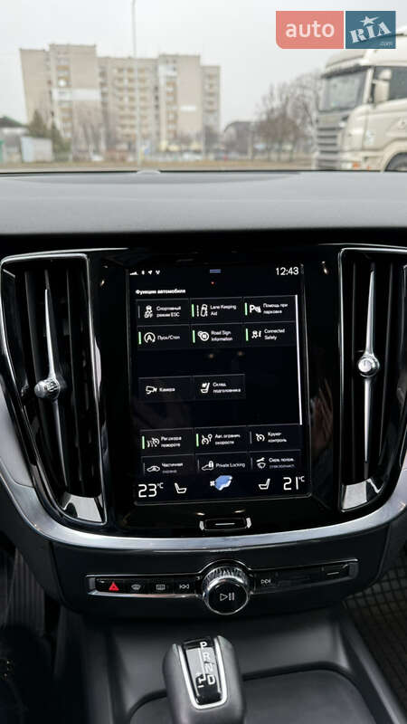 Універсал Volvo V60 Cross Country 2020 в Черкасах