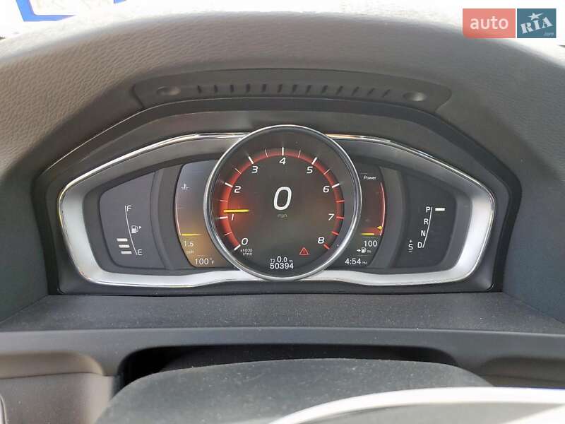 Универсал Volvo V60 Cross Country 2018 в Львове